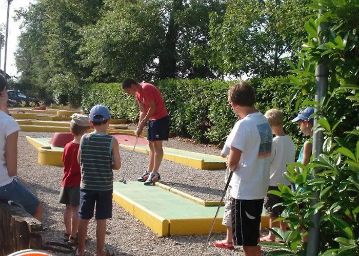 Κάμπινγκ Mobil A Avec Terrasse - Api-1-52-671 Naucelle