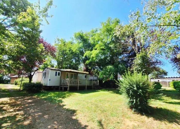 Mobil A Avec Terrasse - Api-1-52-671 Naucelle